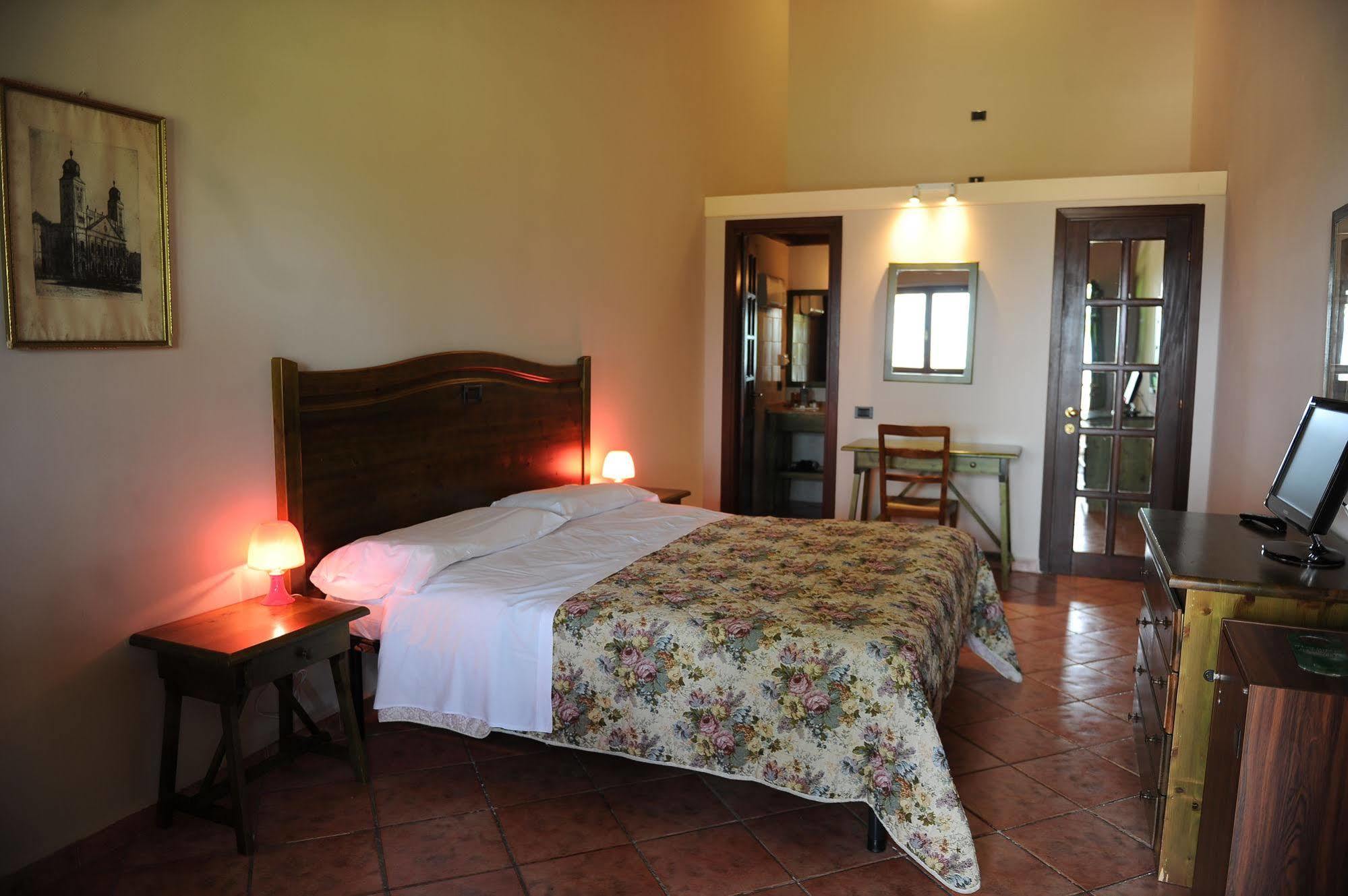 Hotel Il Poggio Dei Pettirossi Bevagna Zewnętrze zdjęcie