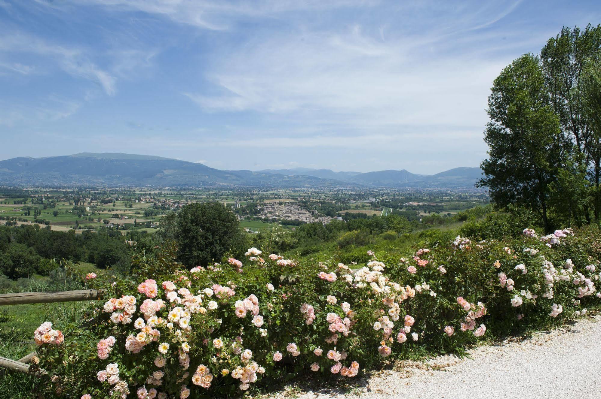 Hotel Il Poggio Dei Pettirossi Bevagna Zewnętrze zdjęcie